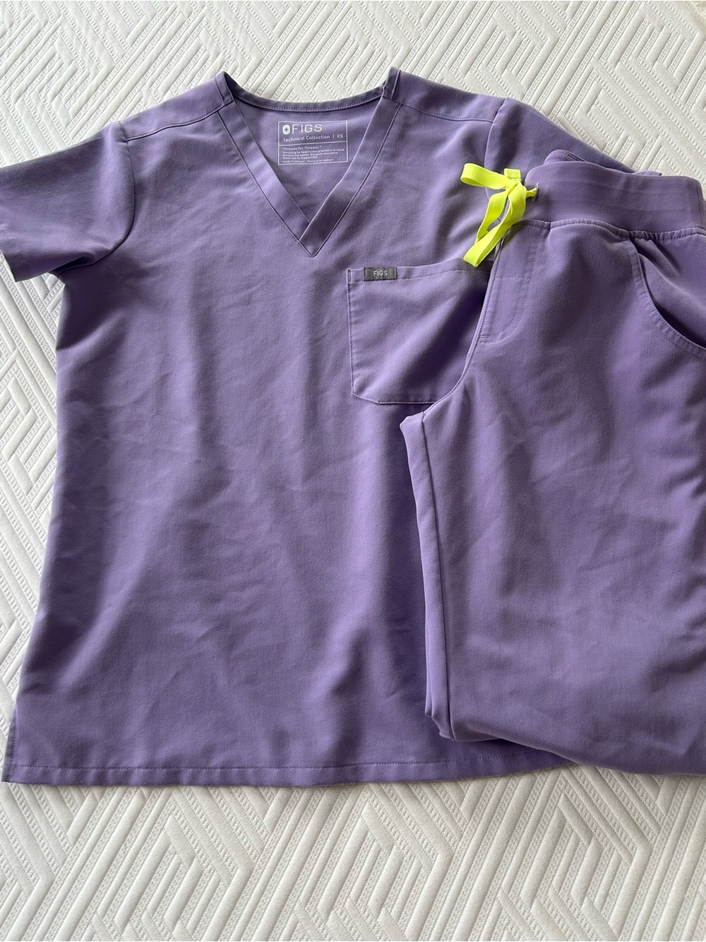 FIGS Scrub Set XSP Lavender